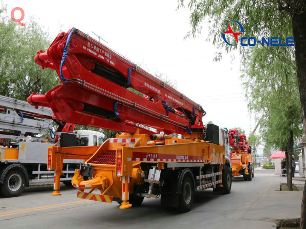 天泵，小型混凝土泵車，小型泵車
