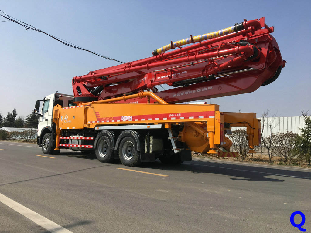 小型混凝土泵車(chē) 混凝土泵 天泵 小型泵車(chē)