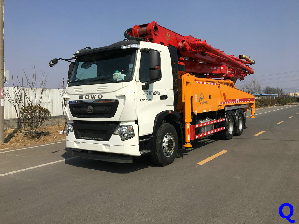 小型混凝土泵車(chē)，科尼樂(lè)天泵，小型泵車(chē)，混凝土泵車(chē)，泵車(chē)圖片